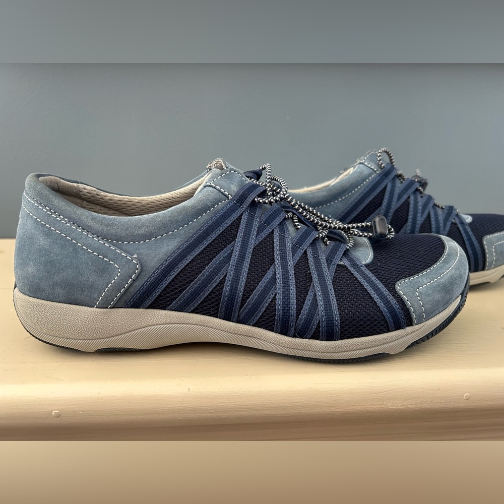 Dansko Suede “Honor” Sneakers size 41